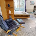 Strandnahe Mit Schwimmbad Im Haus, A Cappella 15, *