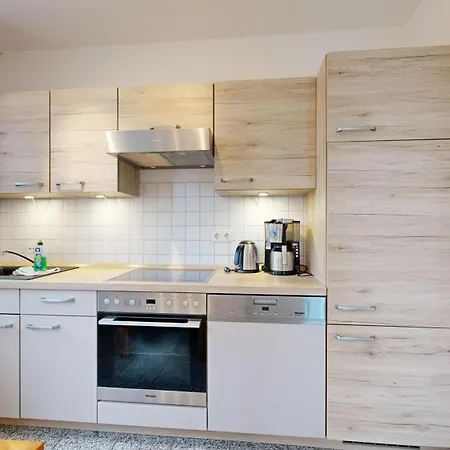 Strandnahe Mit Schwimmbad Im Haus, A Cappella 15,