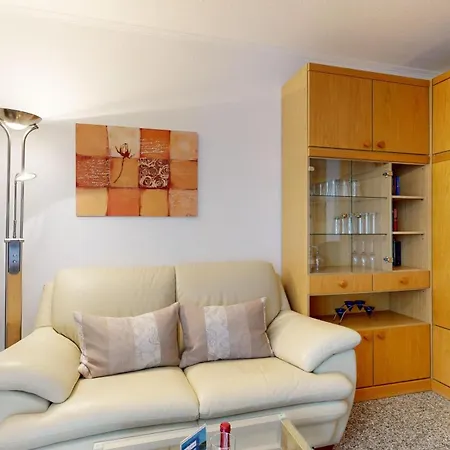 Apartament Strandnahe Mit Schwimmbad Im Haus, A Cappella 15, Binz