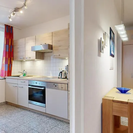 Strandnahe Mit Schwimmbad Im Haus, A Cappella 15,