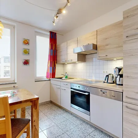 Strandnahe Mit Schwimmbad Im Haus, A Cappella 15, 빈츠