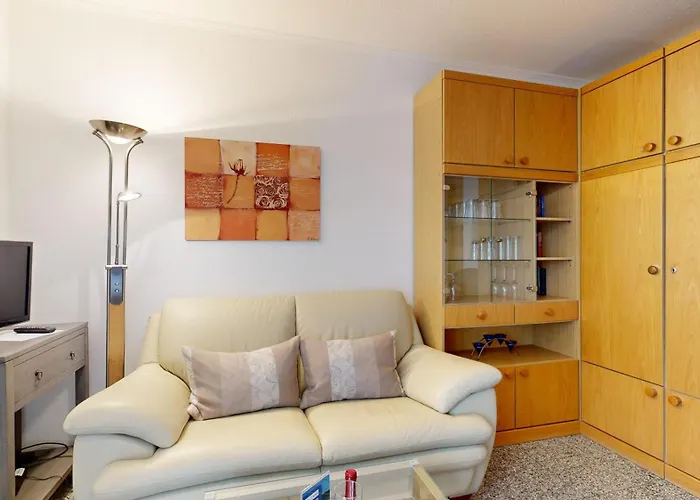 Strandnahe Mit Schwimmbad Im Haus, A Cappella 15, Apartamento