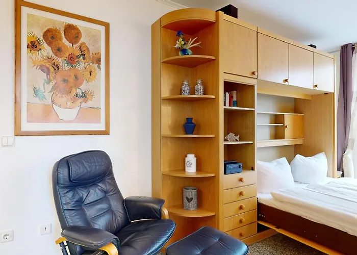 Strandnahe Mit Schwimmbad Im Haus, A Cappella 15, Apartamento *