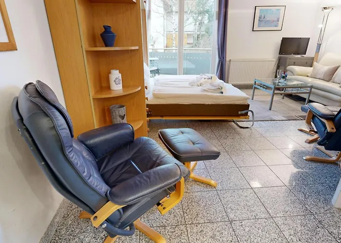 Strandnahe Mit Schwimmbad Im Haus, A Cappella 15, *